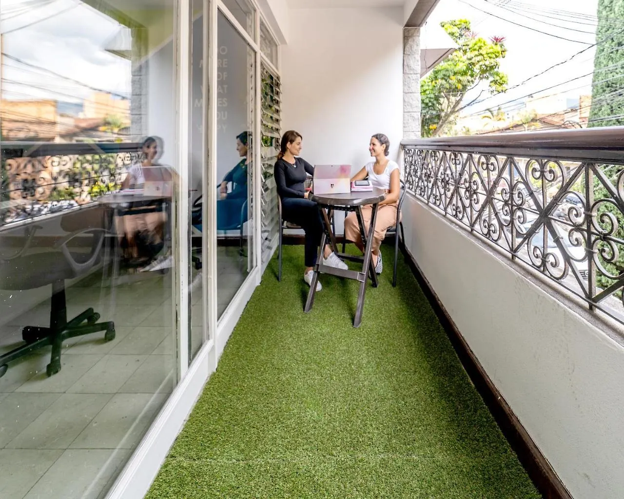 Conomad House Bed & Breakfast Medellin 0*,  Colombia