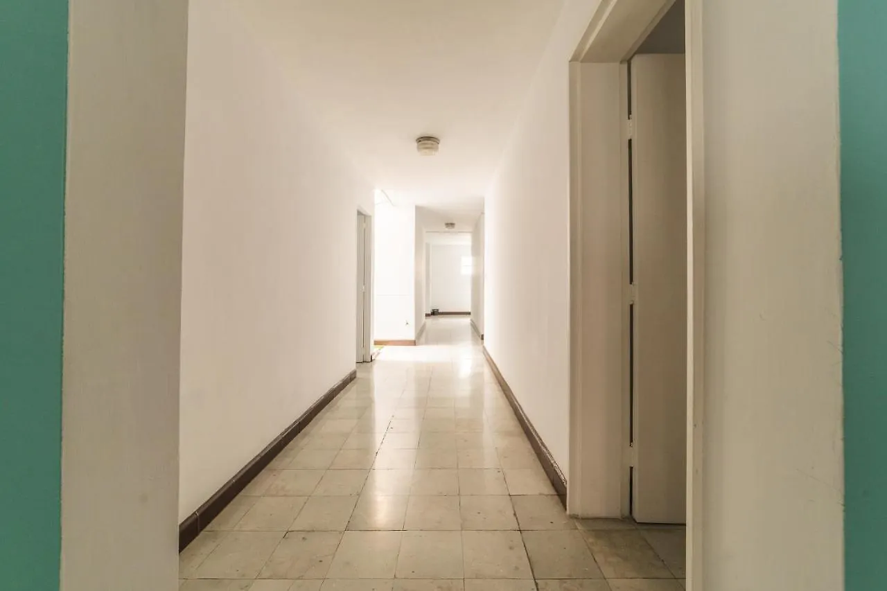 مبيت وإفطار ميديلين Conomad House 0*,